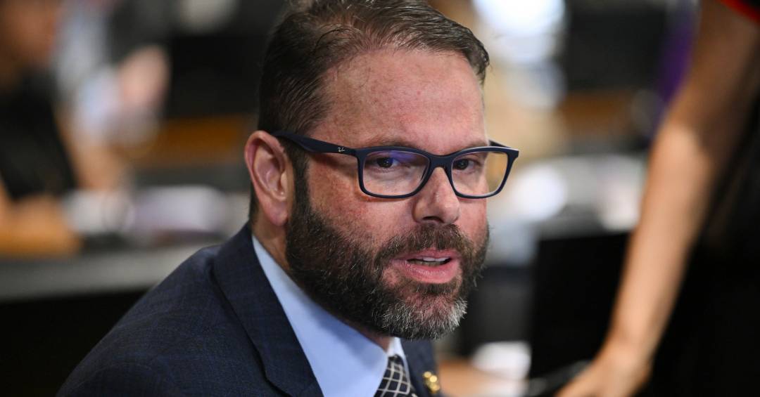 Relator no TSE vota contra cassação do senador Jorge Seif