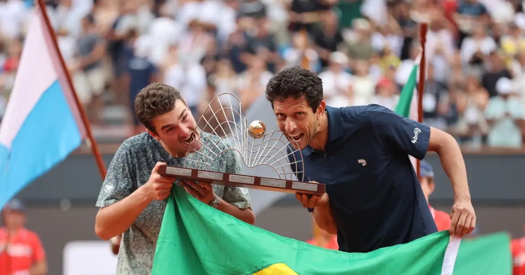 João Fonseca e Marcelo Melo são campeões de duplas no Rio Open