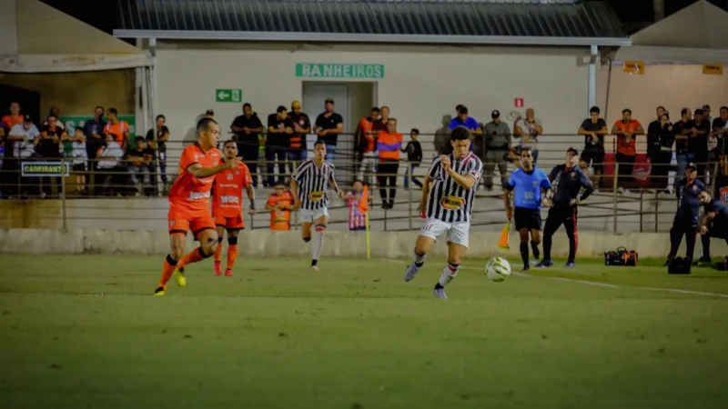 Abecat abre 2×0 mas Anápolis arranca empate em Ouvidor