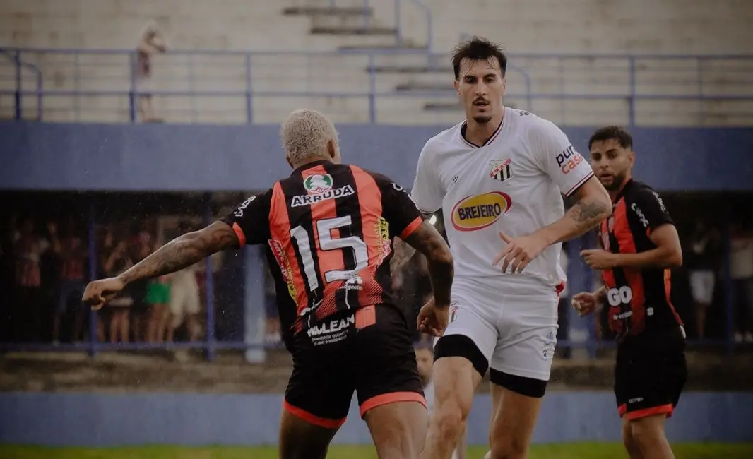 Abecat vence Anápolis no primeiro jogo das Playoffs do Goianão