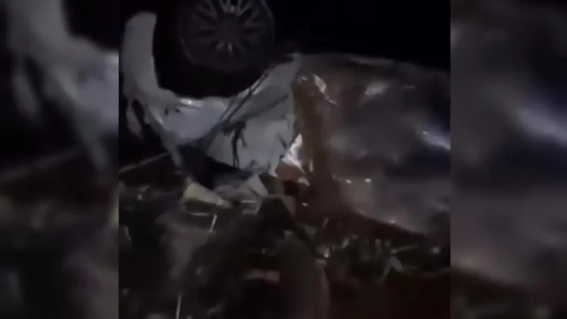 Acidente entre caminhão e carro na GO-330 deixa um morto em Goiás; vídeo