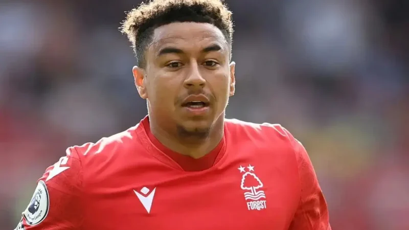 Alvo do Remo, inglês Lingard está próximo de acertar com o Corinthians