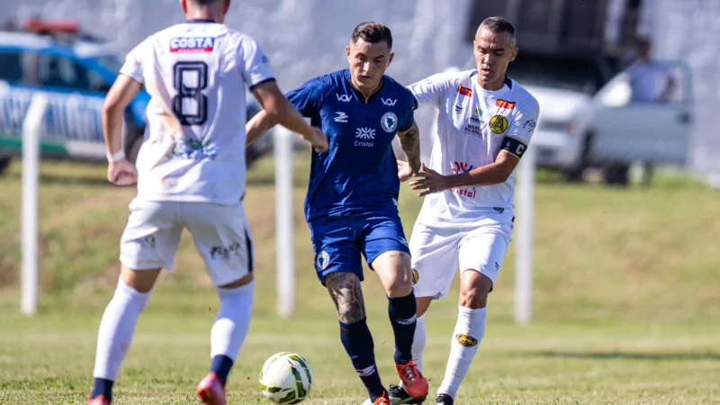 Aparecidense e Centro Oeste se enfrentam em jogo de volta do playoff do permanência do Goianão