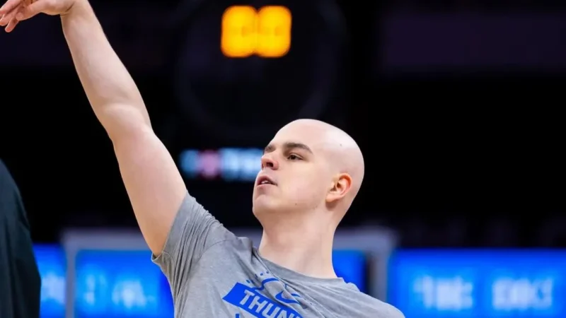 Após câncer e lesão, Nikola Topić estreia na NBA pelo Thunder