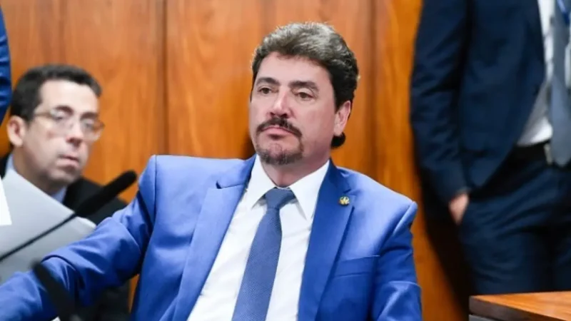 “Bolsonaro quer palanque próprio e nós vamos para a disputa”, diz Wilder encontro na Papudinha