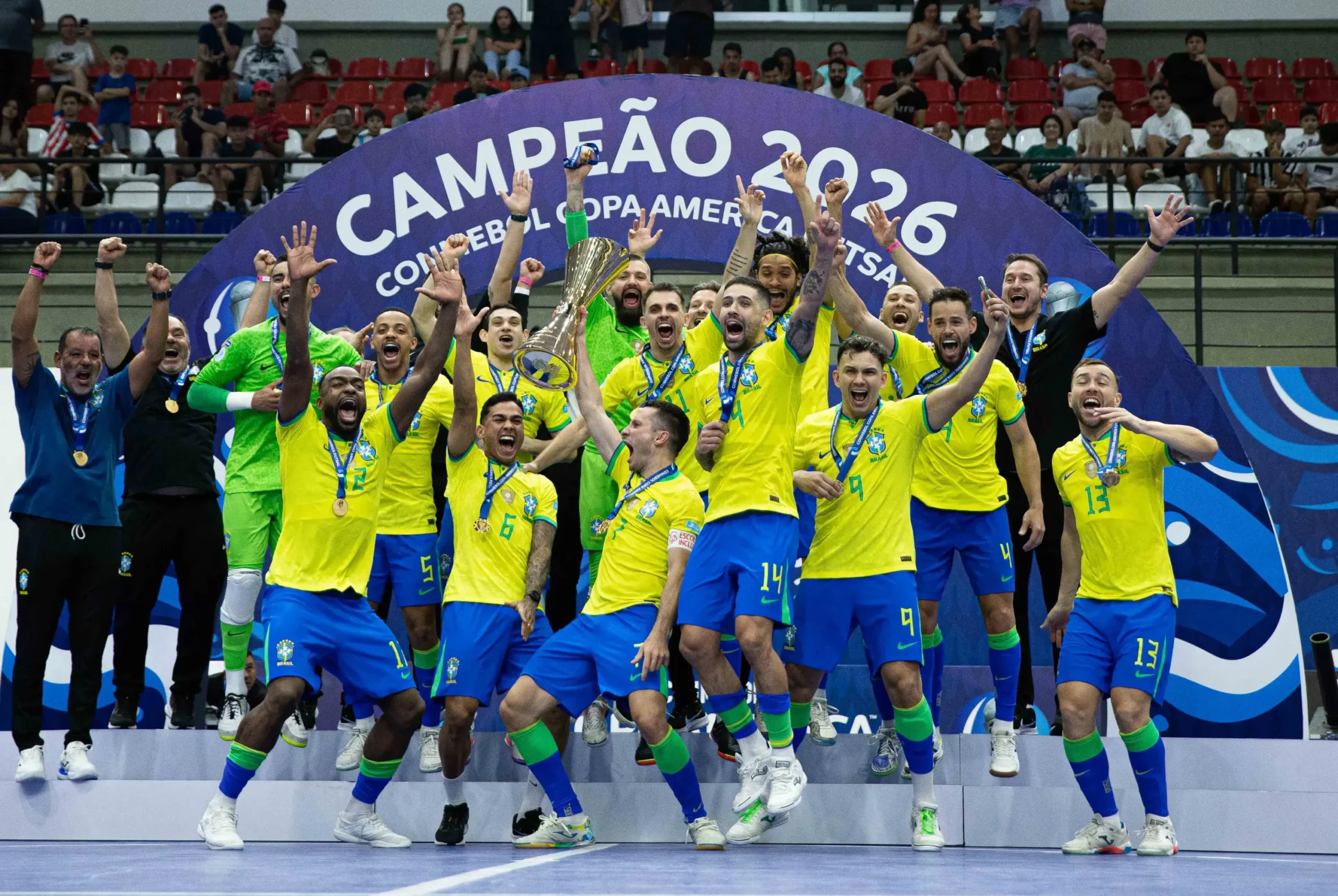 Brasil derrota a Argentina e conquista Copa América de Futsal pela 12ª vez