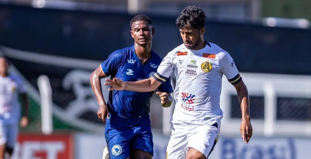 Centro-Oeste vence Aparecidense em jogo de seis gols e sai em vantagem nos playoffs de rebaixamento