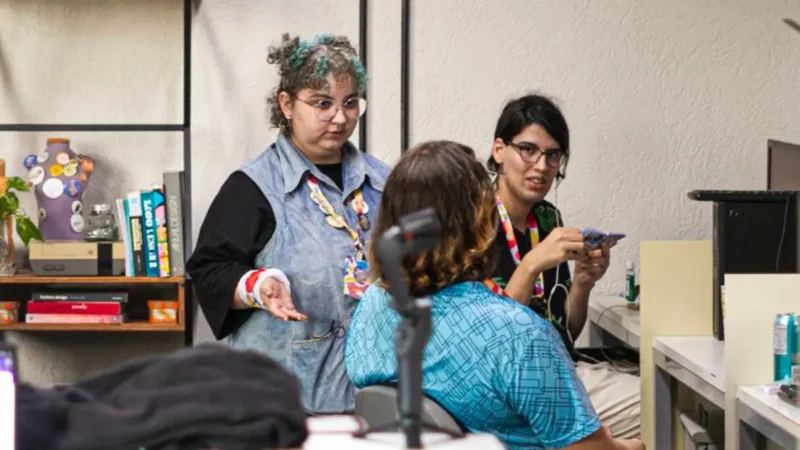 Com foco em saúde mental e equipe de maioria trans, jogo ‘Headmates’ é destaque na Global Game Jam Goiânia