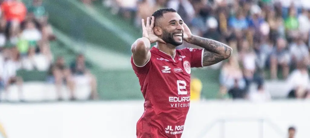 Com gol de Cesinha, Anapolina derrota a Jataiense e se classifica para a semifinal