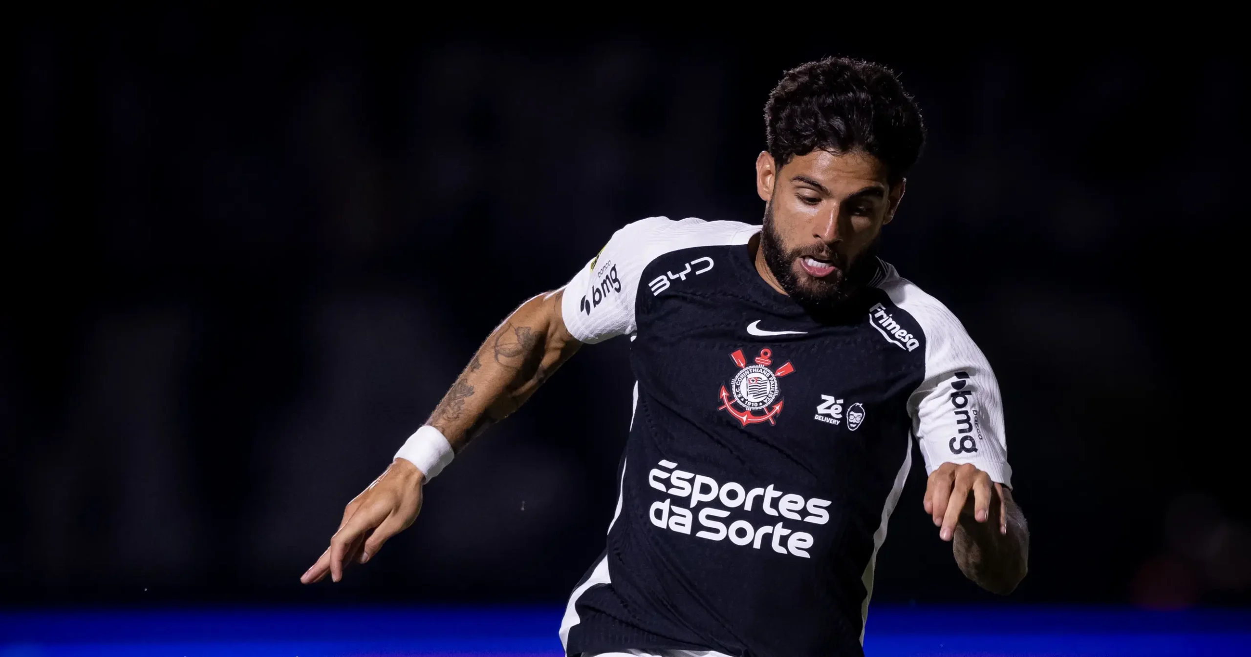 Corinthians confirma lesão na coxa esquerda do atacante Yuri Alberto