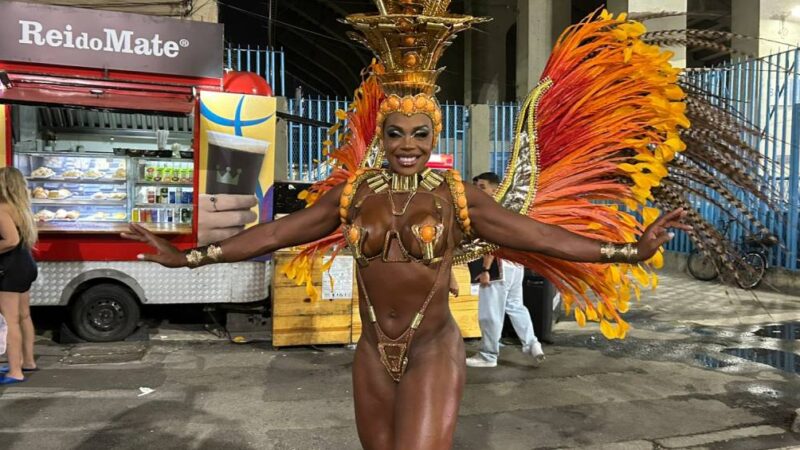 Os segredos da musa de duas escolas no Carnaval no Rio