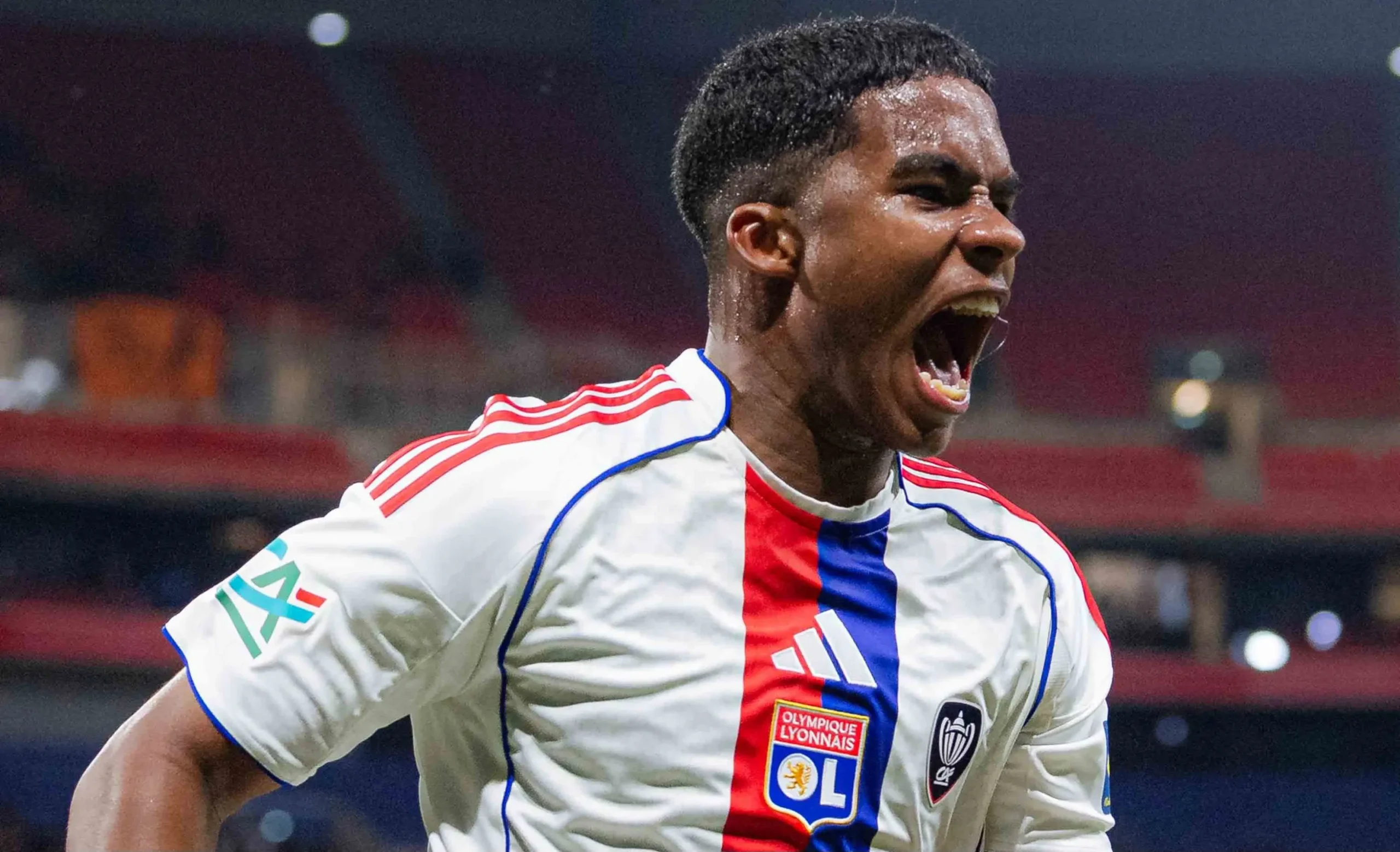 Endrick é destaque mais uma vez em vitória do Lyon