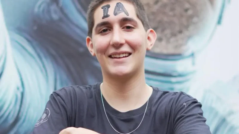 Estudante abre mão de vaga em IA na UFG: ‘curso superestimado’