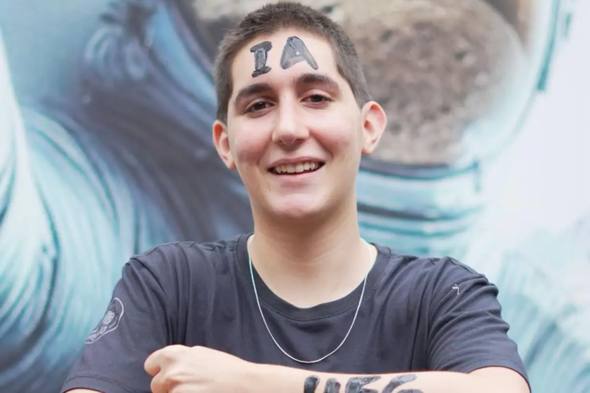 Estudante abre mão de vaga em IA na UFG: ‘curso superestimado’