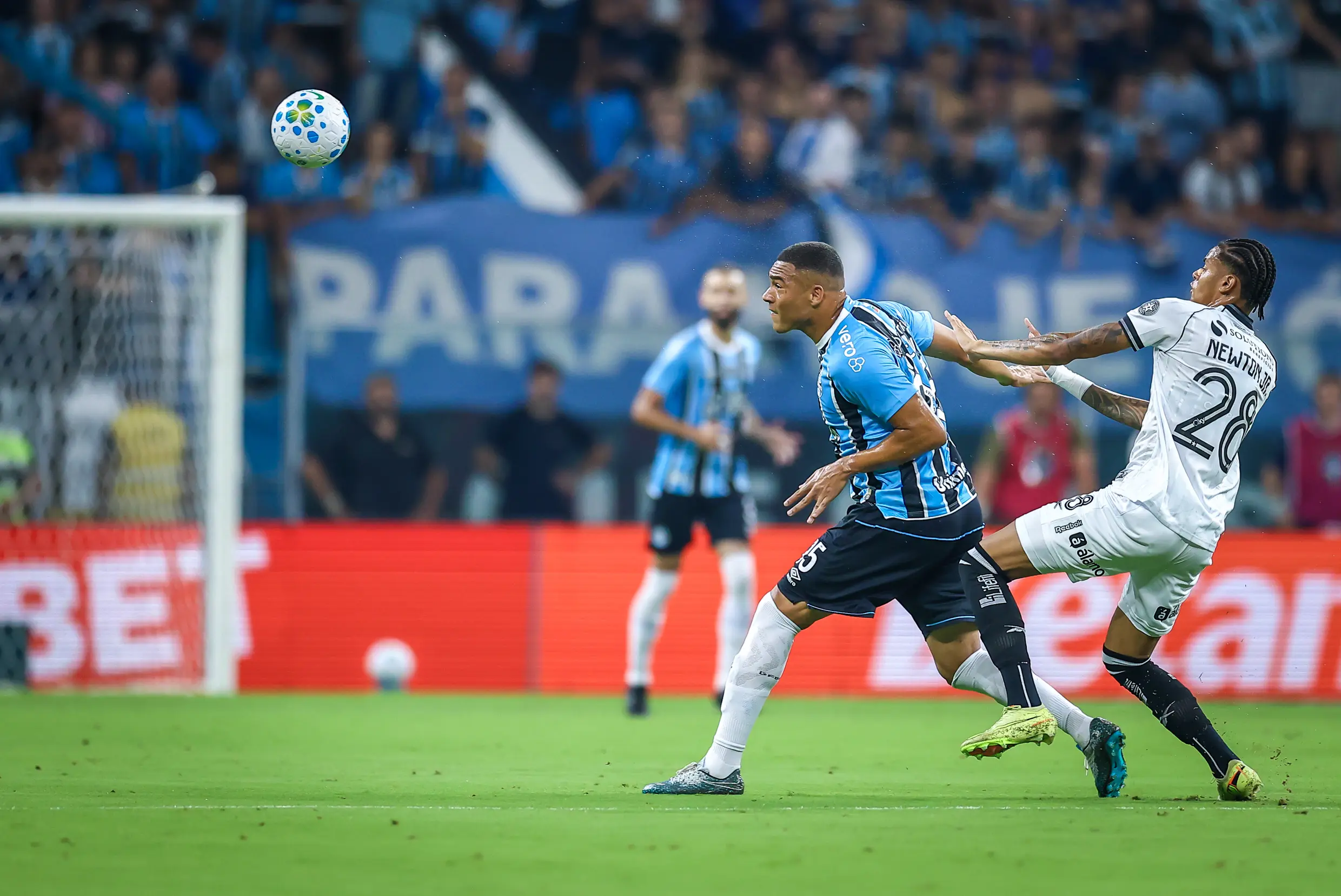 Gols, vaias e viradas: veja os resultados dos jogos desta quarta-feira (4/2) pelo Brasileirão