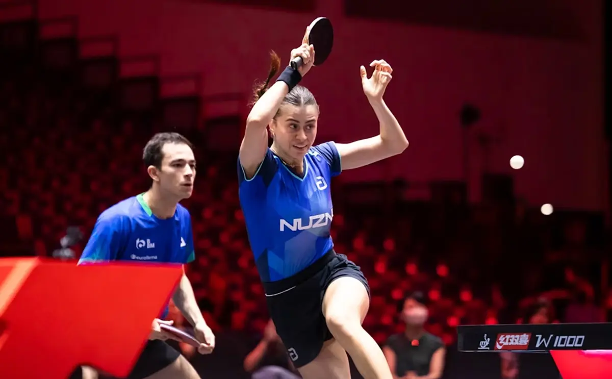 Hugo Calderano e Bruna Takahashi avançam à final do Mundial de Tênis de Mesa