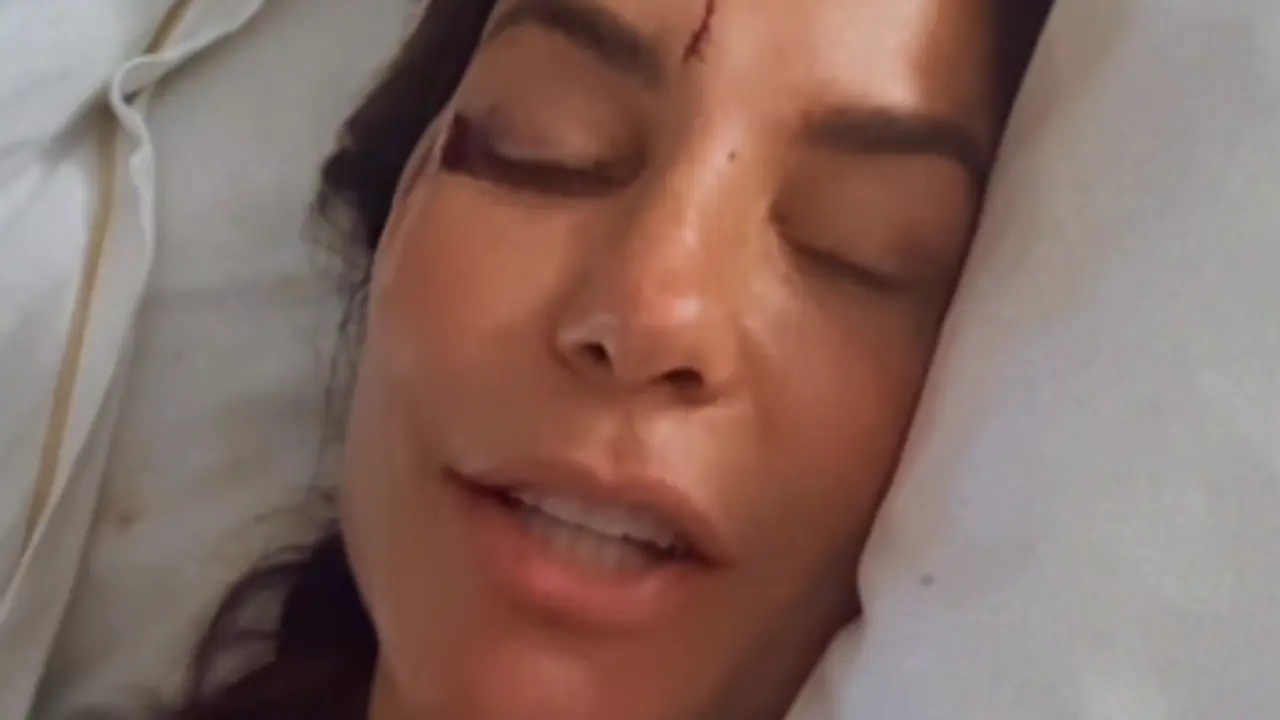 Ivete Sangalo é internada após desmaio em casa; assista