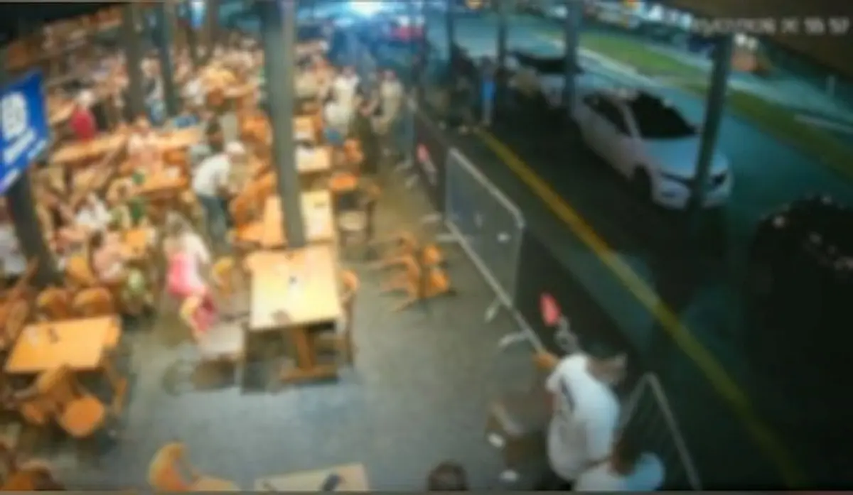 Jovem atira 6 vezes contra bar do Marista e alega “perda de memória”