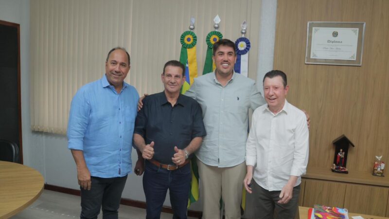 Lineu reforça aliança de prefeitos com Vanderlan
