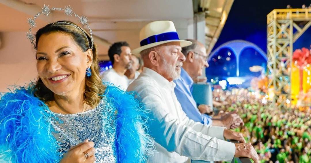 Desfile em homenagem a Lula na Sapucaí revolta oposição e evangélicos