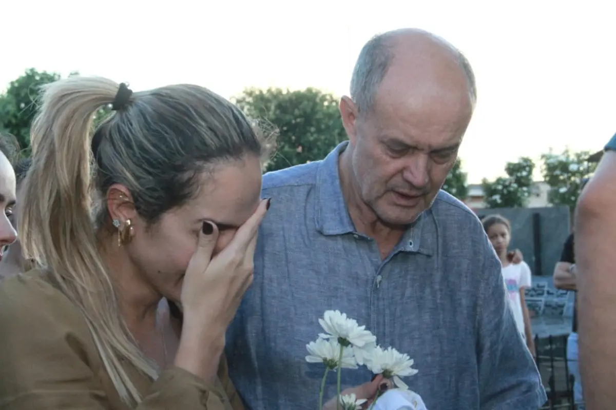 Mãe teria ouvido ameaças no enterro de criança morta pelo pai, em Itumbiara