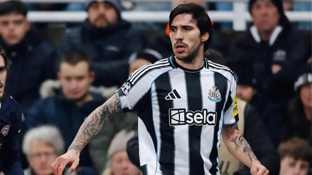 Manchester United define volante do Newcastle como substituto de Casemiro