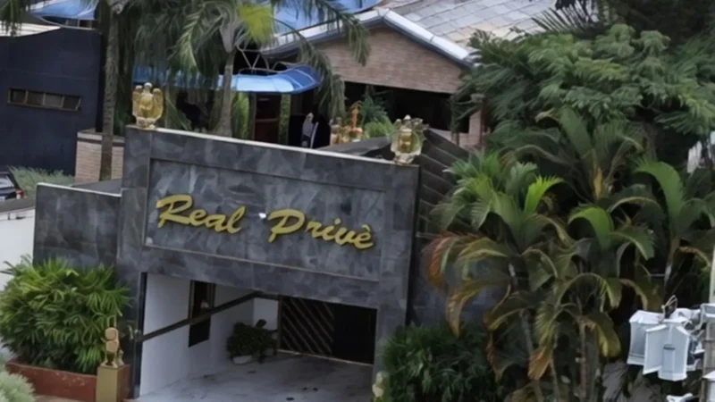 MotoGP: de olho nos estrangeiros, casa de entretenimento adulto contrata intérprete e irá atender só com reserva