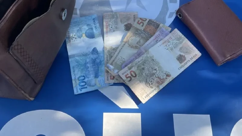 Mulher é presa por furtar dinheiro de amiga em bar de Porteirão