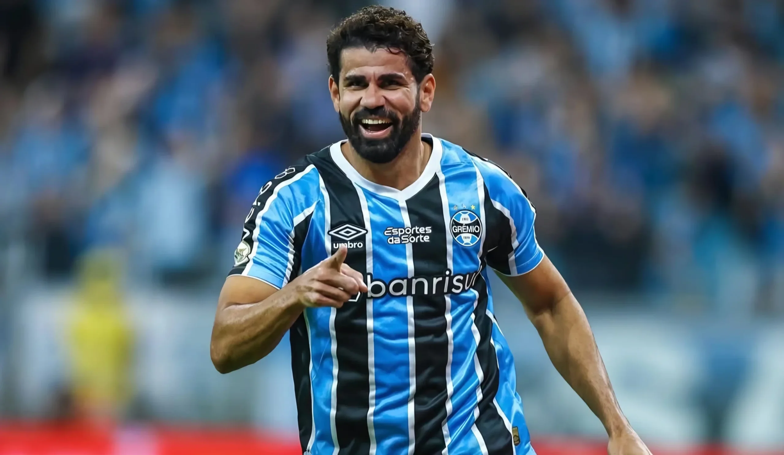 Multicampeão na Europa e com passagens por gigantes do Brasil, Diego Costa oficializa aposentadoria