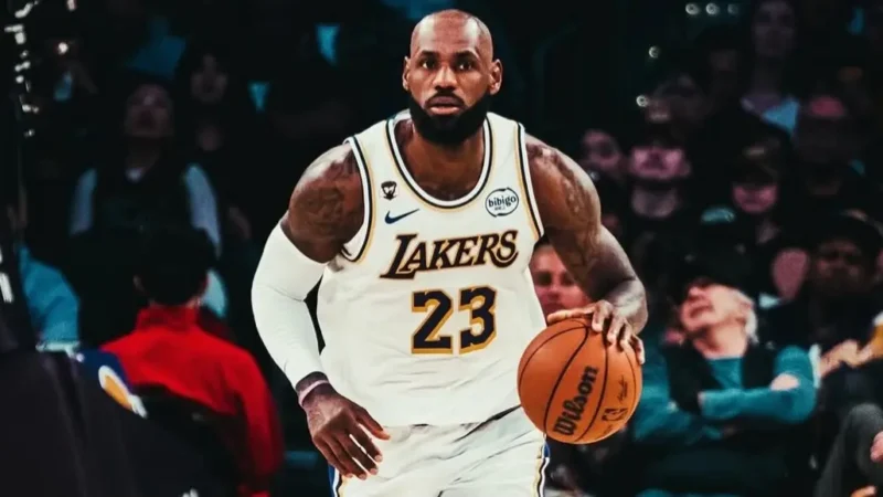 NBA: LeBron James se torna o jogador mais velho a registrar um triplo-duplo