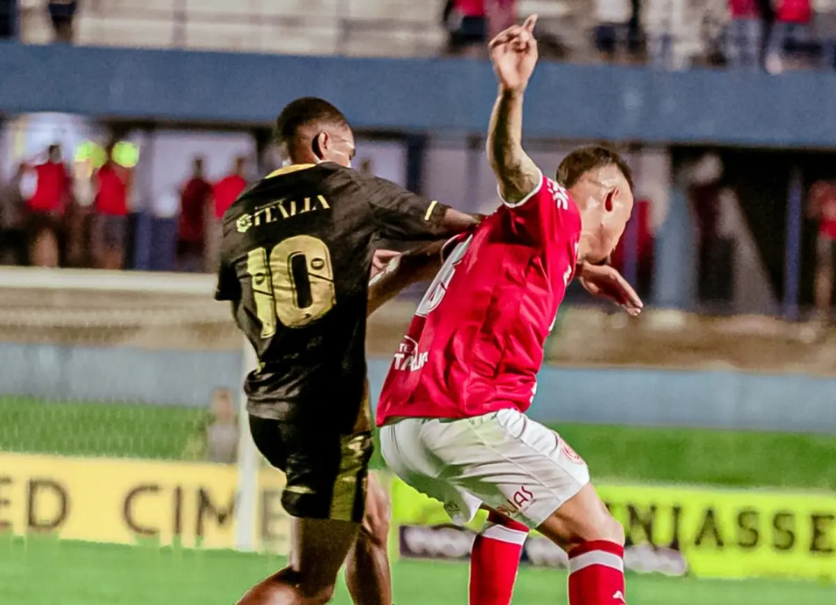 No Arapucão, Jataiense e Anapolina duelam em busca de uma vaga nas semifinais do Goianão