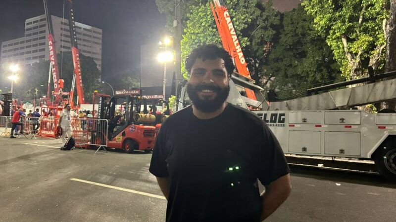 Paulo Vieira sobre viver Lula na Sapucaí: ‘orgulho do meu pai’