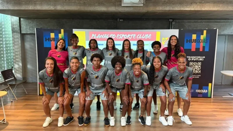 Planalto apresenta elenco feminino para disputar o Brasileiro, a Copa do Brasil e o Goianão neste ano