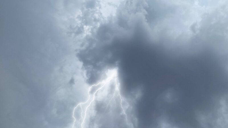 Temporais colocam 43 municípios goianos em alerta para chuva forte