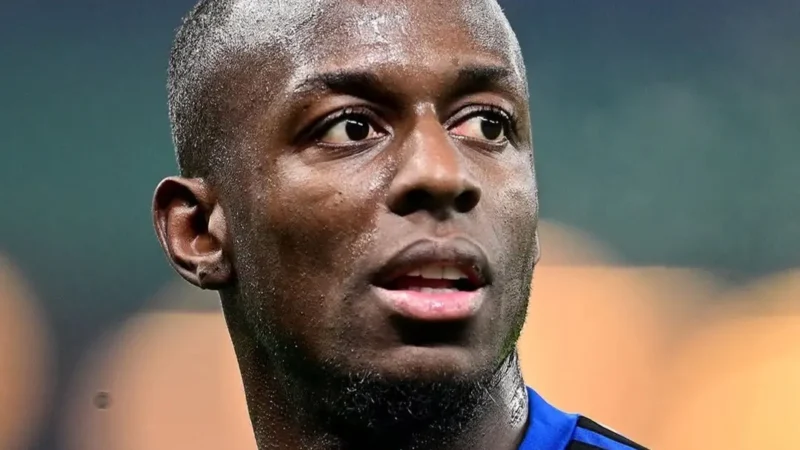 Time alemão aplica multa recorde em jogador flagrado dirigindo embriagado