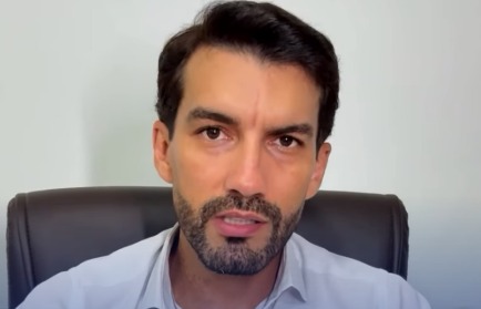 Vereador é repudiado por não acompanhar colega do partido