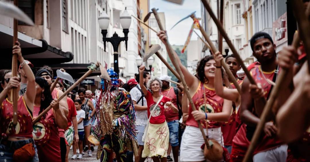 Como será a estreia do Bloco do MST no pré-carnaval do Rio