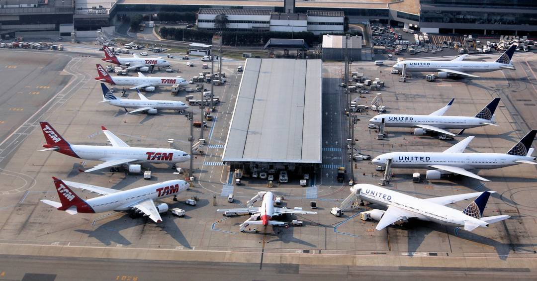 Aeroporto de Guarulhos tem voos interrompidos por conta de drones