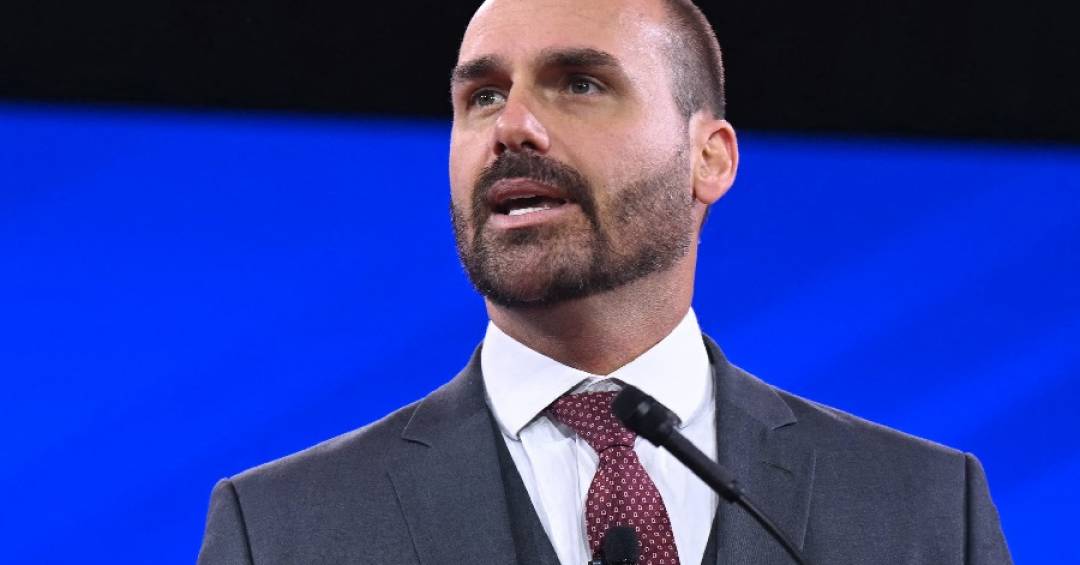 Eduardo Bolsonaro deve encontrar Trump no ‘Latino Gala’ em Mar-a-Lago