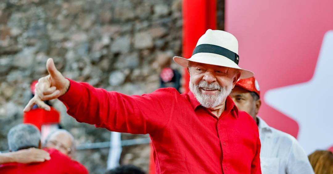 De olho nas urnas, Lula cobra que PT faça mais alianças nos estados