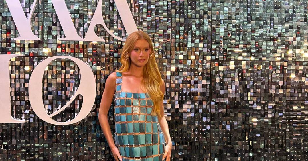 Na Sapucaí, Marina Ruy Barbosa fala sobre cargo de rainha de bateria