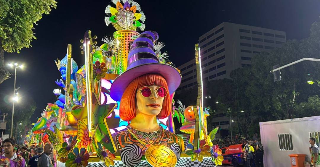 Mocidade faz de Rita Lee um grito por liberdade e dias melhores