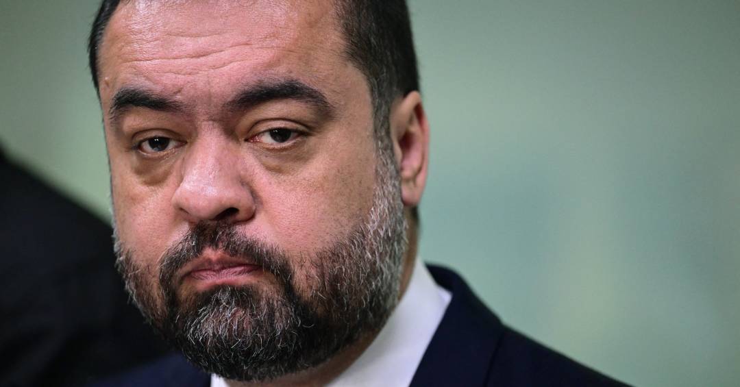 Castro renuncia ao governo, que ficará nas mãos do presidente do TJ