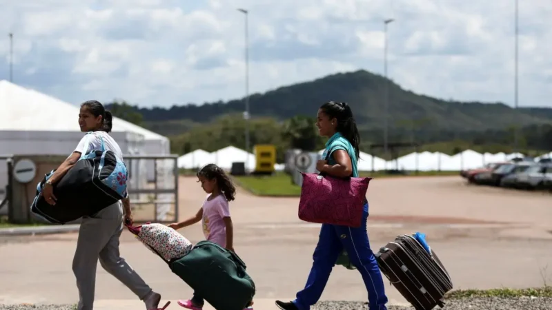 1,6 mil venezuelanos pediram regularização após se mudar para Goiás em 2025
