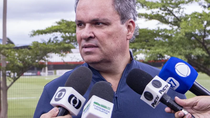 Adson Batista explica saída de Rafael Lacerda: “Precisamos de técnico com o perfil do Atlético”