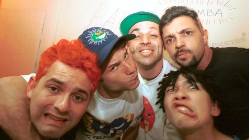 Além de jaqueta, novo item é encontrado em caixão de integrante dos Mamonas Assassinas; veja