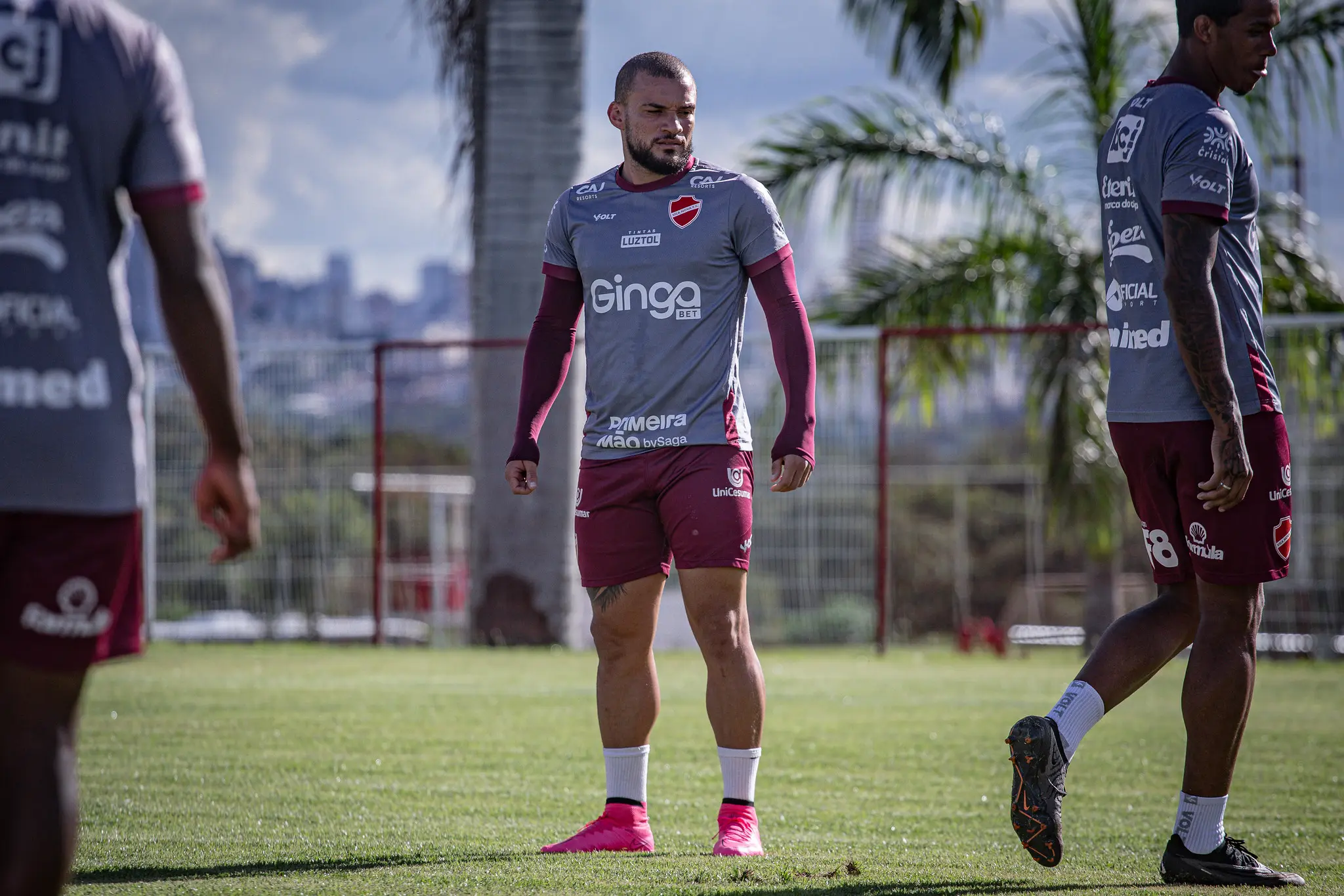 André Luís recebe proposta de clube do exterior e pode deixar o Vila Nova