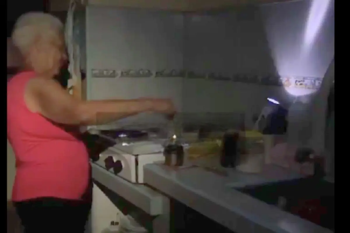 Apagão atinge todas as casas de Cuba; vídeos