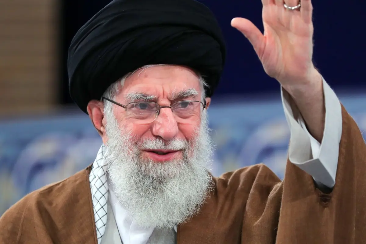 Assassinado por Trump e Netanyahu, Khamenei liderou Irã por mais de 35 anos