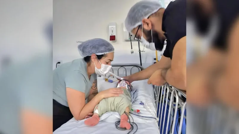 Bebê com malformação rara que ‘esmagava’ traqueia é extubada após cirurgia complexa em Goiânia